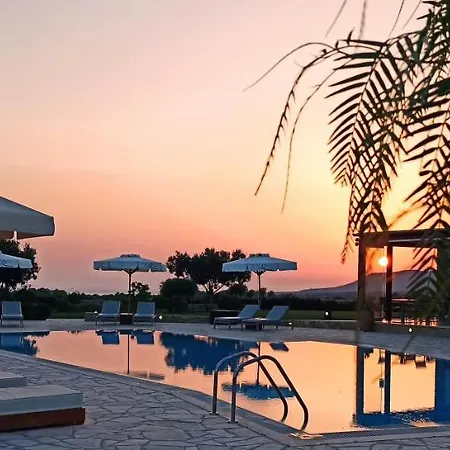 Tramonto 3* Xi Beach