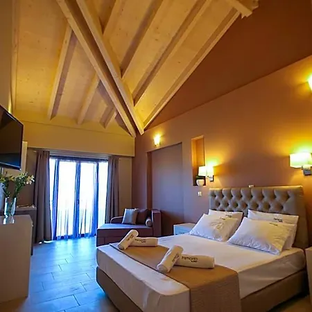 Hotel Tramonto Xi Beach