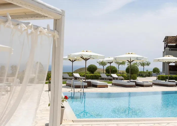 Tramonto 3* Xi Beach