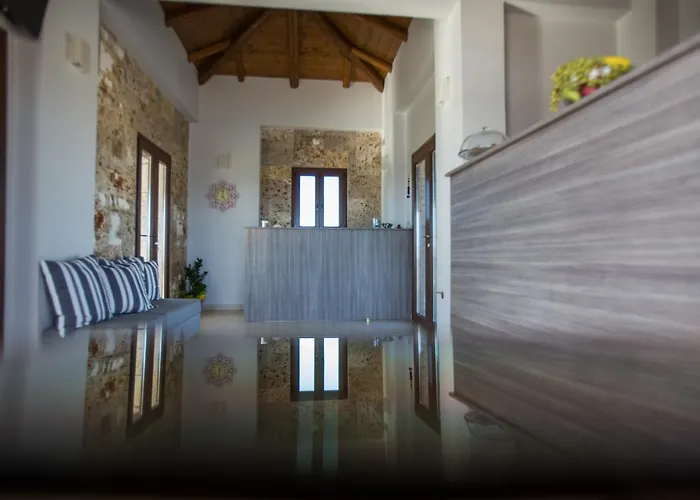 Tramonto Hotel Xi Beach