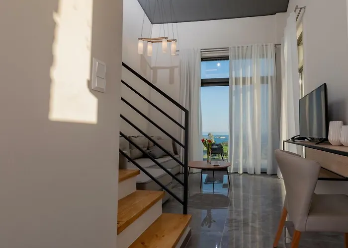 Tramonto 3* Xi Beach