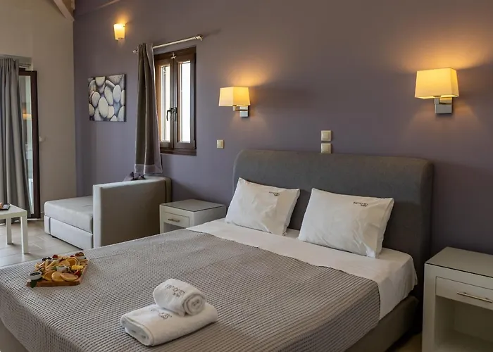 Tramonto 3* Xi Beach